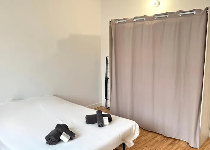 Le Baudricourt For 2 People With Garage Appartement *