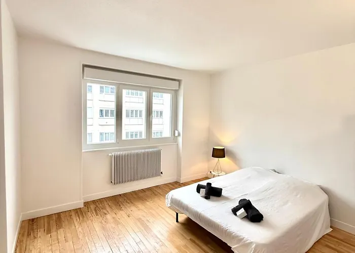 Le Baudricourt For 2 People With Garage Appartement